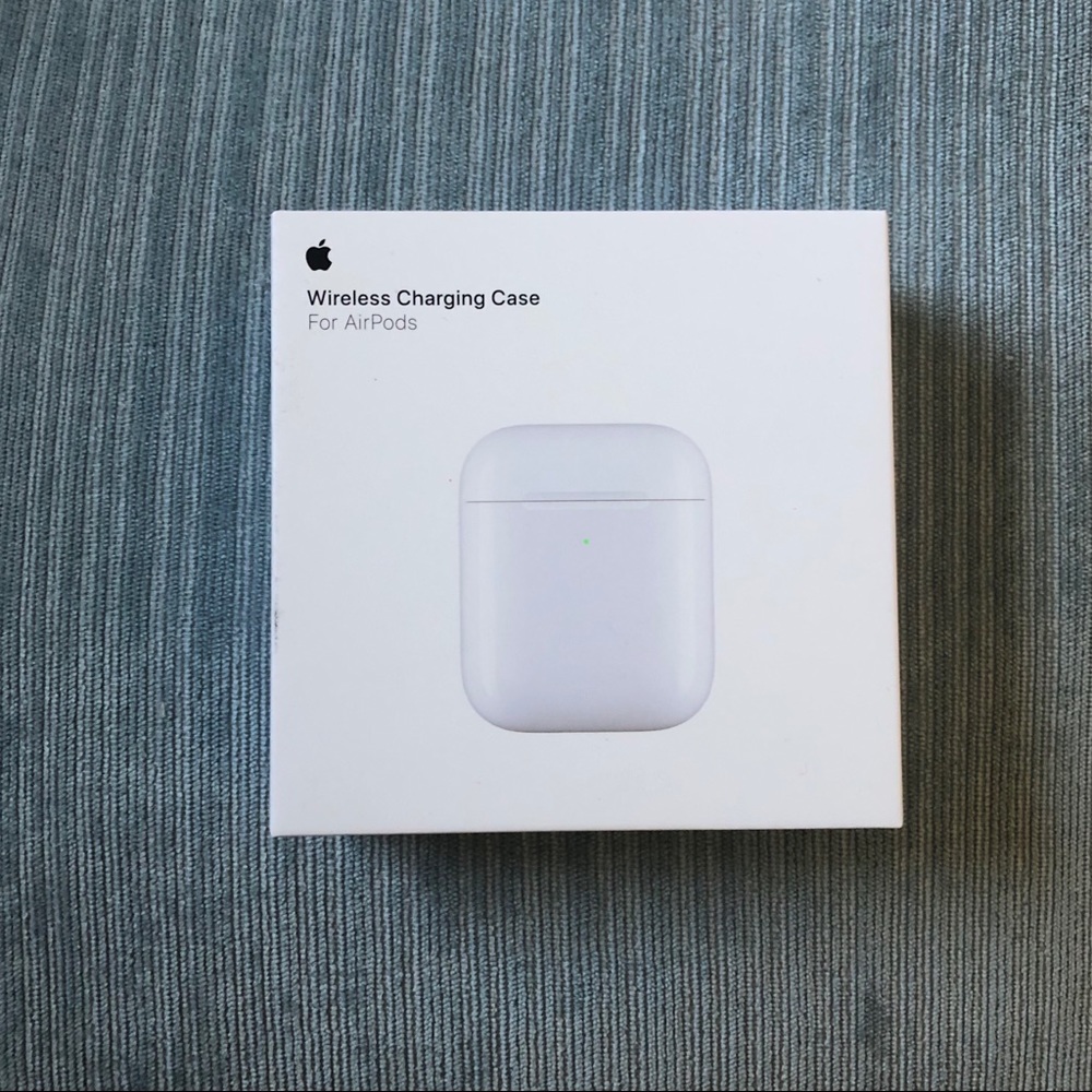 APPLE AIRPOD WIRELESS CHARGER